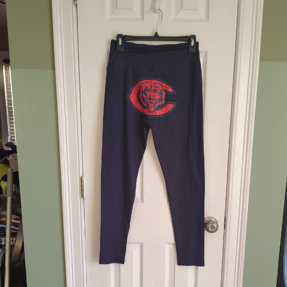 Women's Navy Leggings with Orange And Blue Chicago Bears Vinyl Logo In The Back